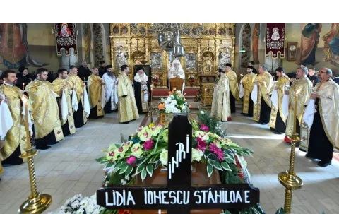 Doamna Lidia Stăniloae (1933-2017) | A mărturisit credința prin cultură