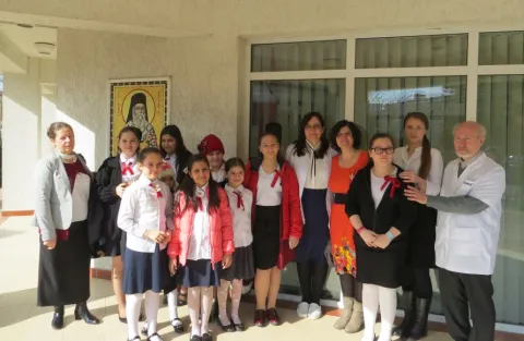 Copiii vestesc sosirea primăverii la Centrul de îngrijiri paliative „Sfântul Nectarie”