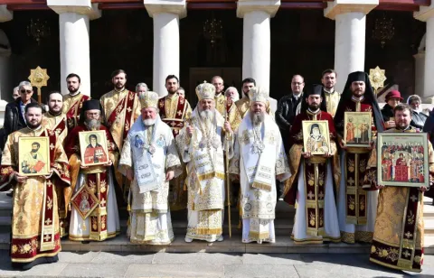 Patriarhul României: Icoanele sunt o mărturisire a dreptei credinţe