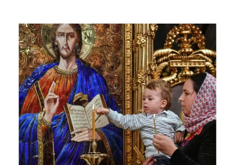 8 Martie | Patriarhul Daniel: Femeia creștină – binecuvântare pentru familie și Biserică