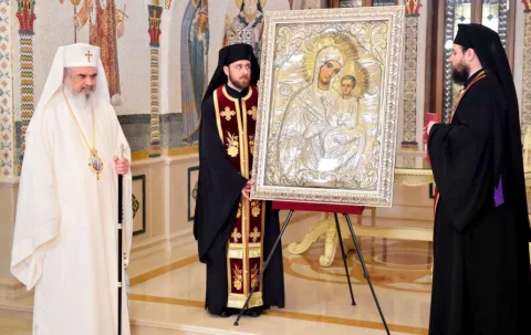Patriarhul României a adus cinstire icoanei Iordăniţa. Maica Domnului şi Sf. Ioan Iacob ne cheamă să salvăm schitul românesc de la Iordan