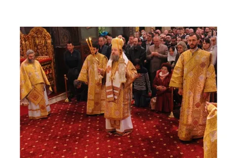 PS Timotei Prahoveanul: Rugăciunea permanentă alungă gândurile cele rele din inima noastră