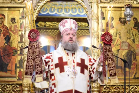 PS Timotei: Crucea rămâne nădejdea Bisericii şi lumină care călăuzeşte în noaptea în care trăim