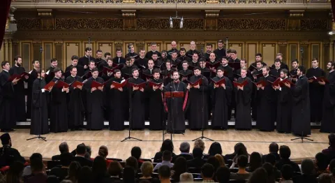 Grupul Psaltic Tronos: Duminică va avea loc concertul caritabil „Cu inima alături de Antonia”