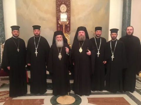 Lumina Sfântă | Patriarhul Ierusalimului a primit vizita delegației Patriarhiei Române