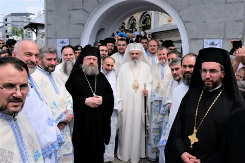 Resfințirea locașului Buna Vestire – Bellu din Capitală. PF Daniel: Biserica este spațiul vindecării noastre