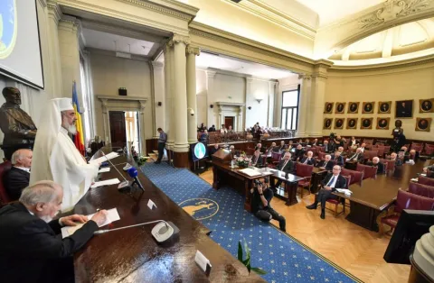Sesiune solemnă la Academia Română | Patriarhul Daniel a vorbit despre implicarea Bisericii în obținerea independenței naționale