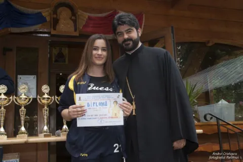 Sfântul Ioan Valahul cinstit de tineri, în Capitală