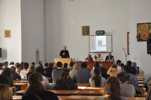 FTOUB | Eveniment dedicat mișcării duhovnicești a Rugului Aprins