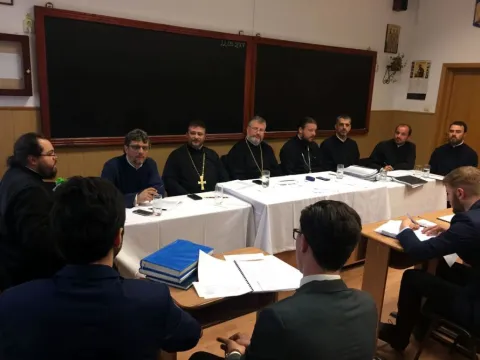 Seminarul Teologic Bucureşti | Elevii din clasa a XII-a au susţinut examenul de competenţe profesionale