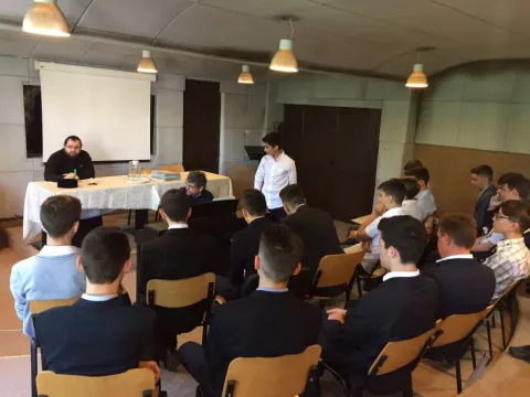 Bucureşti | Examen de admitere la Seminarul Teologic „Nifon Mitropolitul”