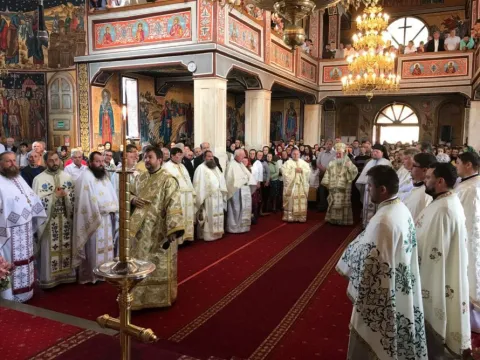 PS Varlaam vizită în Vicariatul Ortodox Ucrainian. Ierarhul a liturghisit la hramul Mănăstirii din Ruscova