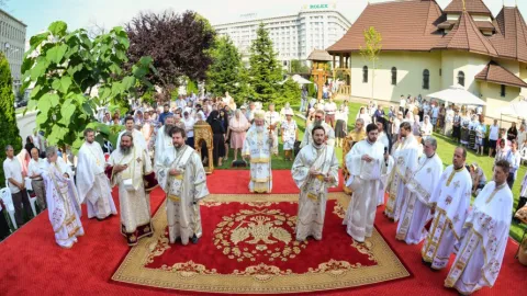 Cinstirea Sfintei Icoane Prodromița la Paraclisul Catedralei Naționale. PS Varlaam: Aceste icoane sunt mângâiere și încurajare în lupta cu păcatul