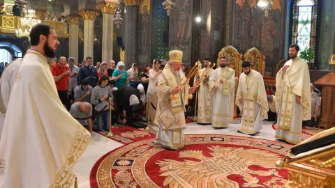 Duminica a 8-a după Rusalii la Catedrala Patriarhală. PS Varlaam Ploieșteanul a oficiat Sfânta Liturghie