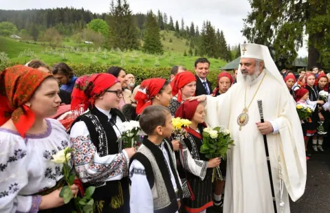 Patriarhul Daniel despre tineri în 11 cuvinte părintești