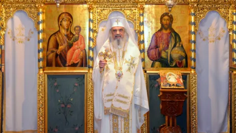Patriarhul Daniel: Cu ajutorul lui Dumnezeu se schimbă situații care păreau neschimbabile și se vindecă boli care păreau incurabile