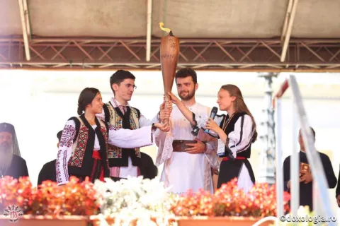ITO 2017 s-a încheiat. Tinerii au predat ștafeta organizatorilor următoarei ediții: Arhiepiscopia Sibiului