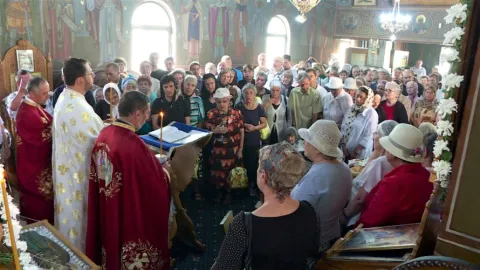 București | În zi de hram, Parohia ocrotită de Sfântul Corneliu a organizat o acțiune filantropică pentru familiile din comunitate