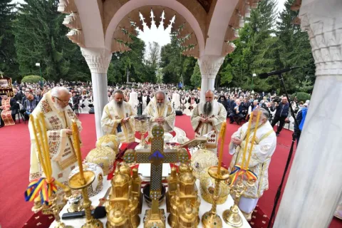 500 ani de la sfinţirea Catedralei din Argeş | ‘Ctitoria Sfântului Neagoe Basarab exprimă credința, înțelepciunea și frumusețea sufletului românesc’ – Patriarhul Daniel