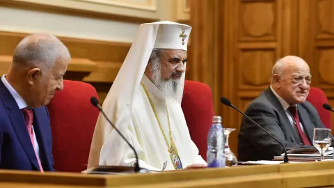 Lăcașul de cult – spațiu al comuniunii spirituale între generații