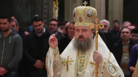 Întâmpinarea Domnului la Catedrala Patriarhală. „Toate sărbătorile Mântuitorului se pot numi sărbători ale luminii” – PS Timotei