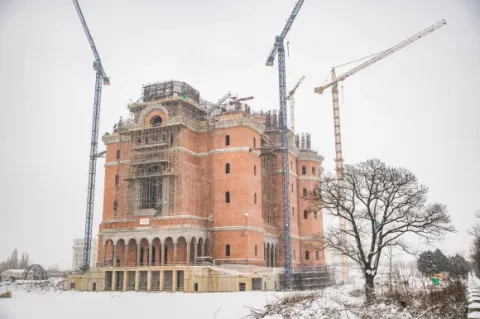 Interviu | BOR a investit în ultimul deceniu 150 de milioane în scop filantropic, echivalentul a aproximativ două Catedrale Naţionale