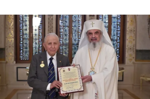 Ordinul Sf. Ap. Andrei pentru Acad. Emilian Popescu. Patriarhul: Laicatul ortodox are o misiune foarte mare
