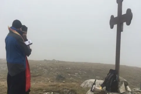 Eroii neamului au fost pomeniți pe Platoul Bucegi la peste 2.000 metri altitudine