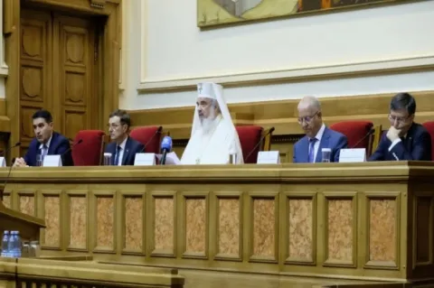 Unitatea naţională – un dar sfânt şi o responsabilitate comună (text integral)