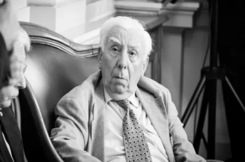 Un erudit diplomat român – academicianul Mircea Maliţa (1927-2018)