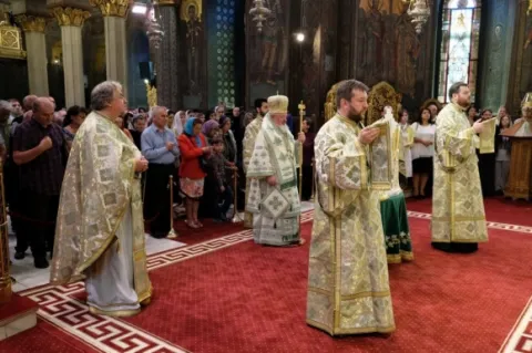 Episcopul Varlaam a înălțat rugăciuni de mulțumire la moment aniversar pentru Centrul de Presă Basilica
