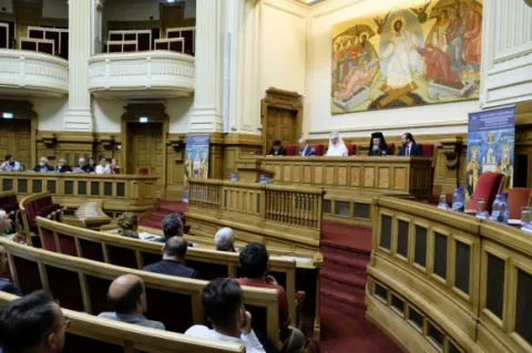 Patriarhul României îndeamnă la conservarea, îmbogățirea și evidențierea permanentă a patrimoniului bisericesc