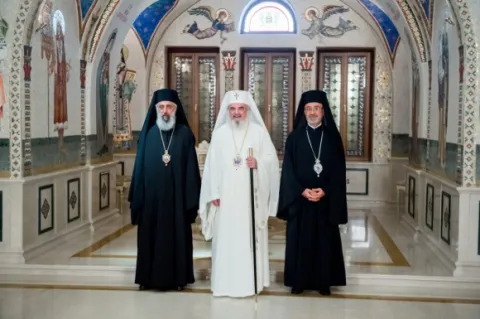 Patriarhul României a primit vizita Mitropolitului de Hama