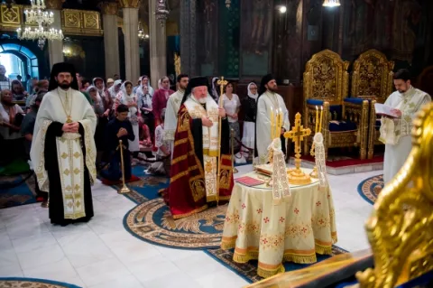Preasfințitul Părinte Varlaam a oficiat slujba de Te Deum cu ocazia anului nou bisericesc