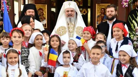 7 lucruri despre educația copiilor, din cuvintele Patriarhului Daniel