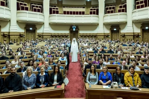 Patriarhul Daniel la consfătuirea profesorilor de Religie: Tinerii caută modele în Familie, Biserică şi Şcoală