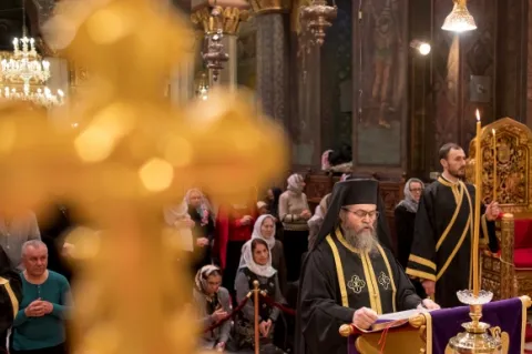 Cele mai frecvente cuvinte la începutul Postului Mare: pacea şi iertarea – Arhim. Clement Haralam
