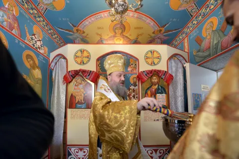 Pictura Capelei de la Institutul Mamei și Copilului a fost sfințită de Episcopul vicar Timotei Prahoveanul