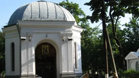 Capela Cimitirului Izvorul Nou din cartierul bucureștean Dristor și-a serbat hramul