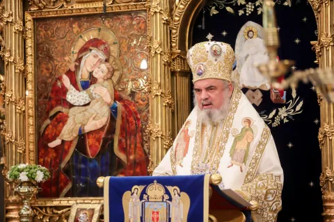 Patriarhul României: Să cultivăm florile credinței în Grădina Maicii Domnului!