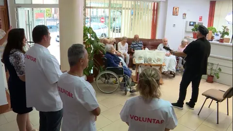 Victor Socaciu a vizitat pacienţii de la Centrul de îngrijiri paliative „Sfântul Nectarie”