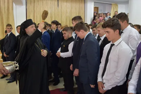 PS Timotei Prahoveanul la început de an școlar către seminariștii din București: Căutați modele!