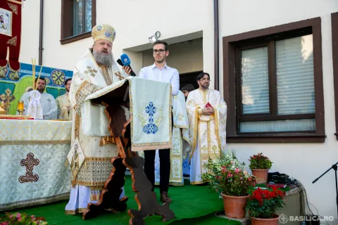 Diferența de atitudine între Părinții Maicii Domnului și părinții de azi – PS Timotei Prahoveanul