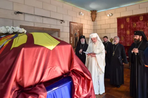 Mesajul Patriarhului României la înmormântarea Reginei Elena: O lumină a credinţei întărită prin suferinţă
