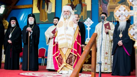 Patriarhul Daniel: Bucuria comuniunii Sfinţilor se dăruiește pelerinilor rugători