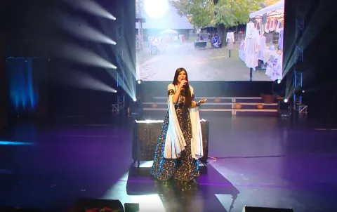 Paula Seling la Gala Magazin Folcloric: Drumul nostru e mai frumos şi mai bun împreună cu Iisus