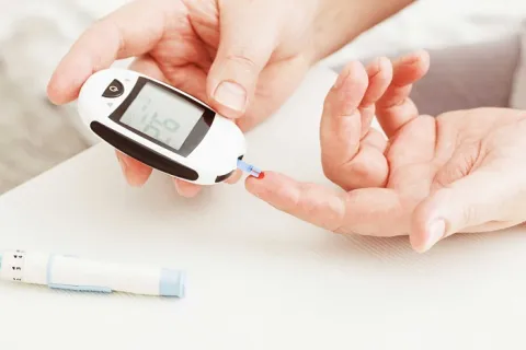 Ziua mondială de luptă împotriva diabetului: Voluntarii CMN se implică în prevenţie şi tratament prin proiecte naţionale