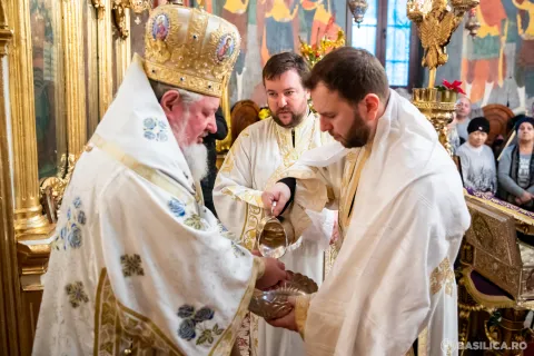 Biserica Icoanei din Bucureşti are un nou slujitor