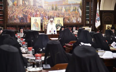 Ședinţă solemnă a Sfântului Sinod dedicată împlinirii a 30 de ani de la căderea regimului comunist