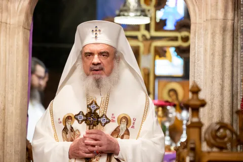 Din cauza celor materiale nu mai găsim timpul necesar hranei duhovnicești pentru suflet, spune Patriarhul Daniel